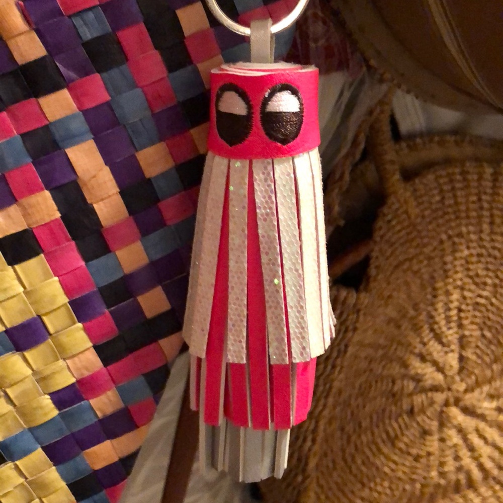 Googly Eye 3 Layer Tassel Charm/Keychain - Picture 4 of 6